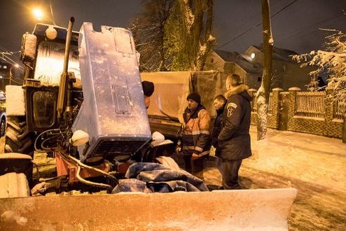 ПУБЛИЧНЫЕ ЛЮДИ: "Блогер об уборке Киева: Основные магистрали почищены, видел десятки снегоуборочных машин"
