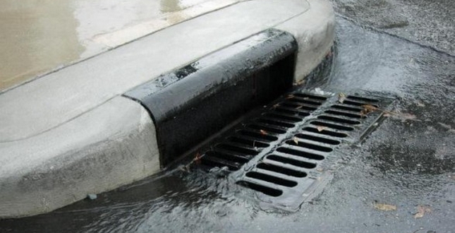 УНН: У Києві замінять дощову каналізацію на чотирьох вулицях