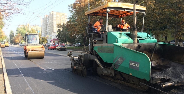 Олександр Федоренко: на 83 вулицях і шляхопроводах завершено середні ремонти
